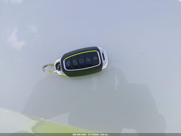 2022 HYUNDAI ELANTRA LIMITED
