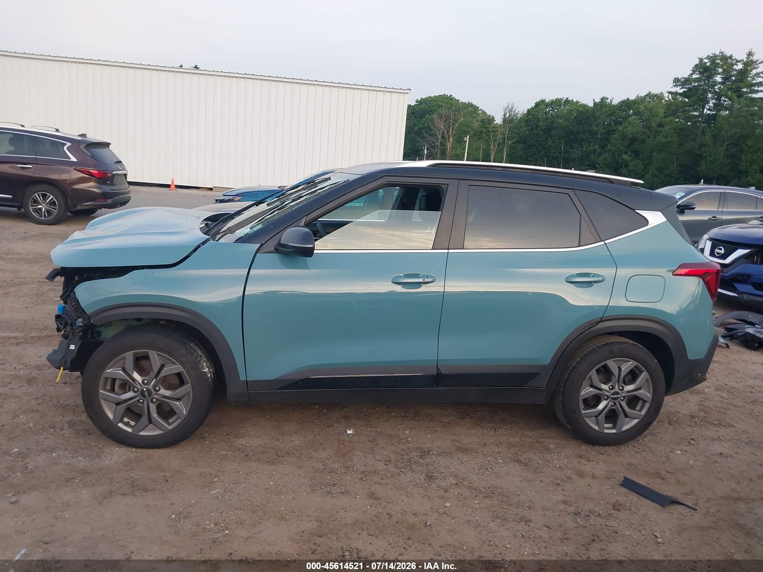 2024 KIA SELTOS S