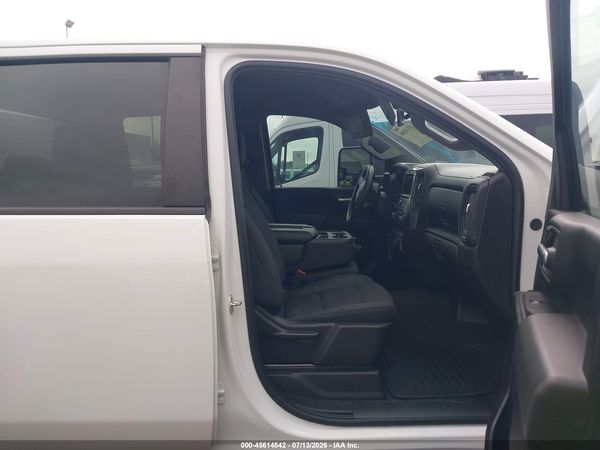 2025 CHEVROLET SILVERADO 2500HD 4WD  STANDARD BED CUSTOM — I5
