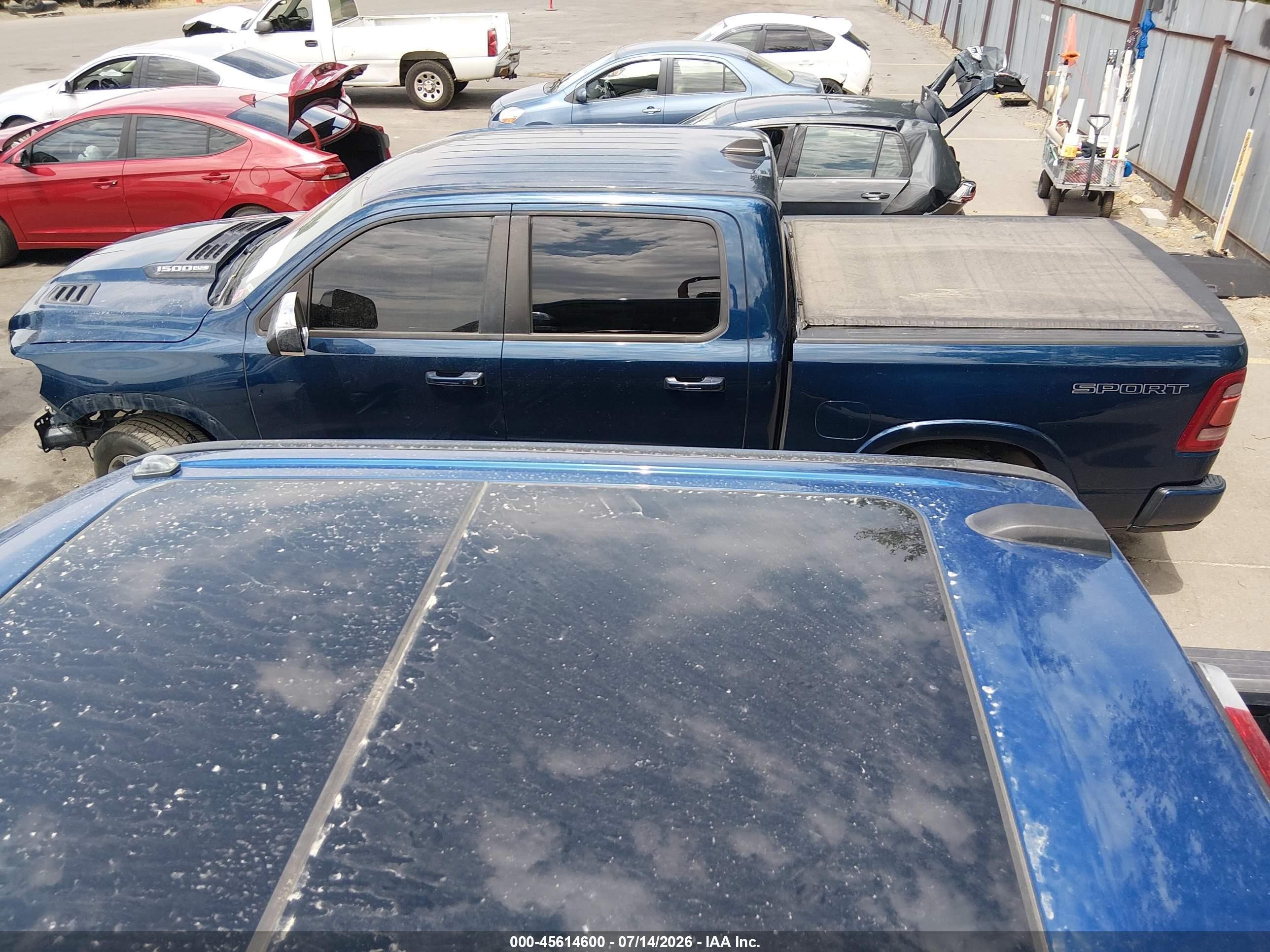 2020 RAM 1500 LARAMIE  4X4 5'7 BOX