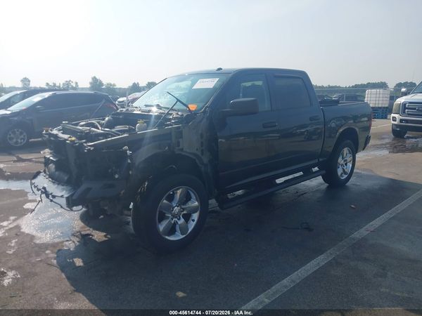 2017 RAM 1500 EXPRESS  4X4 5'7 BOX