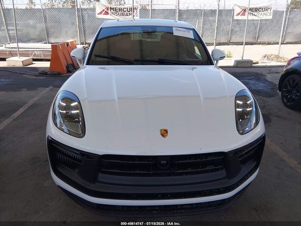 2024 PORSCHE MACAN GTS