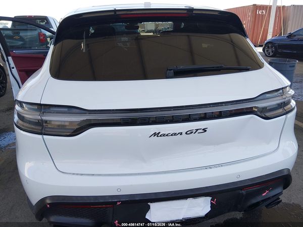 2024 PORSCHE MACAN GTS