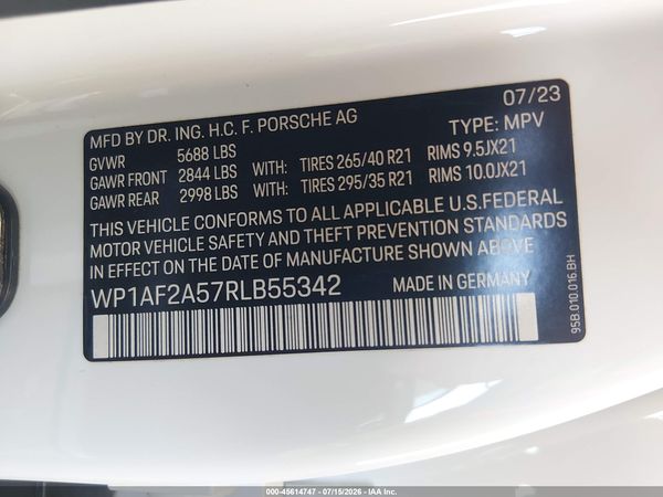 2024 PORSCHE MACAN GTS