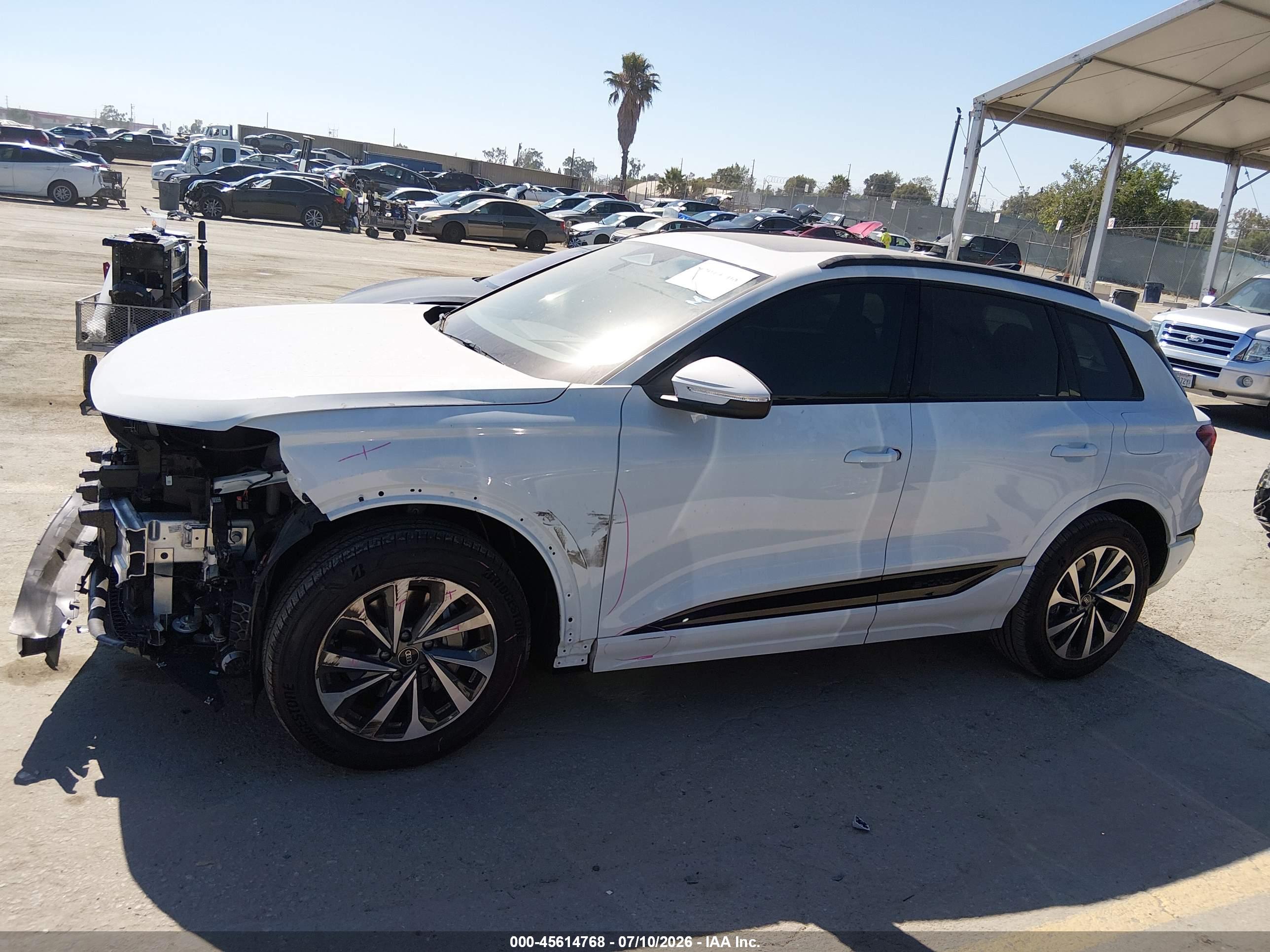 2025 AUDI Q6 E-TRON PREMIUM PLUS QUATTRO