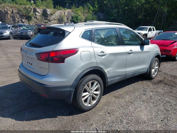2018 NISSAN ROGUE SPORT SV — I4