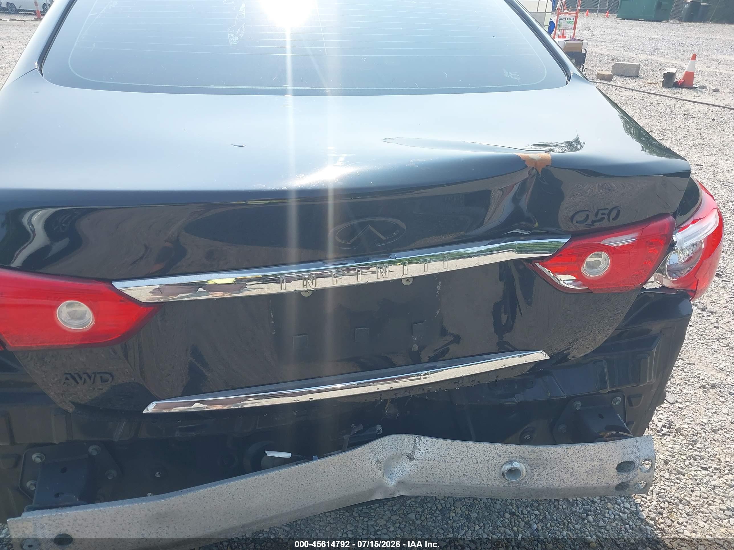 2016 INFINITI Q50