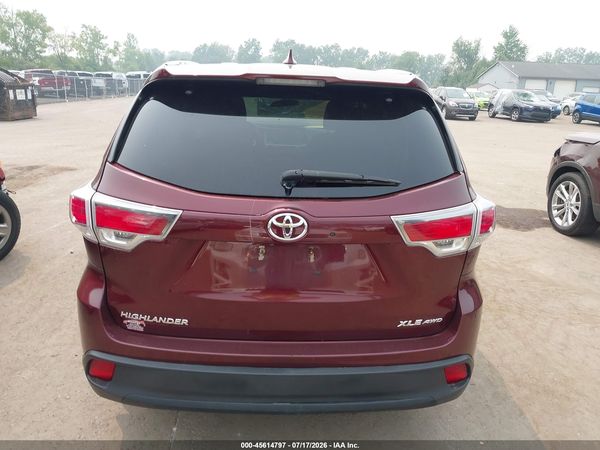 2016 TOYOTA HIGHLANDER XLE V6