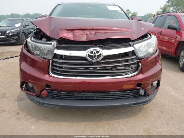2016 TOYOTA HIGHLANDER XLE V6