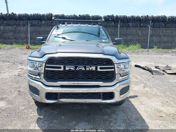 2020 RAM 2500 TRADESMAN  4X4 8' BOX