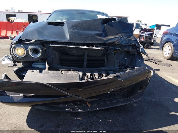 2018 DODGE CHALLENGER SXT