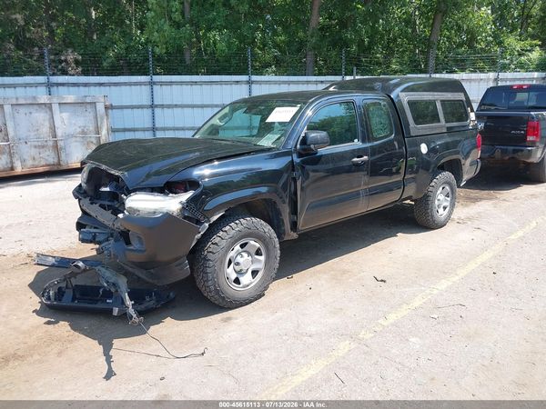2018 TOYOTA TACOMA SR