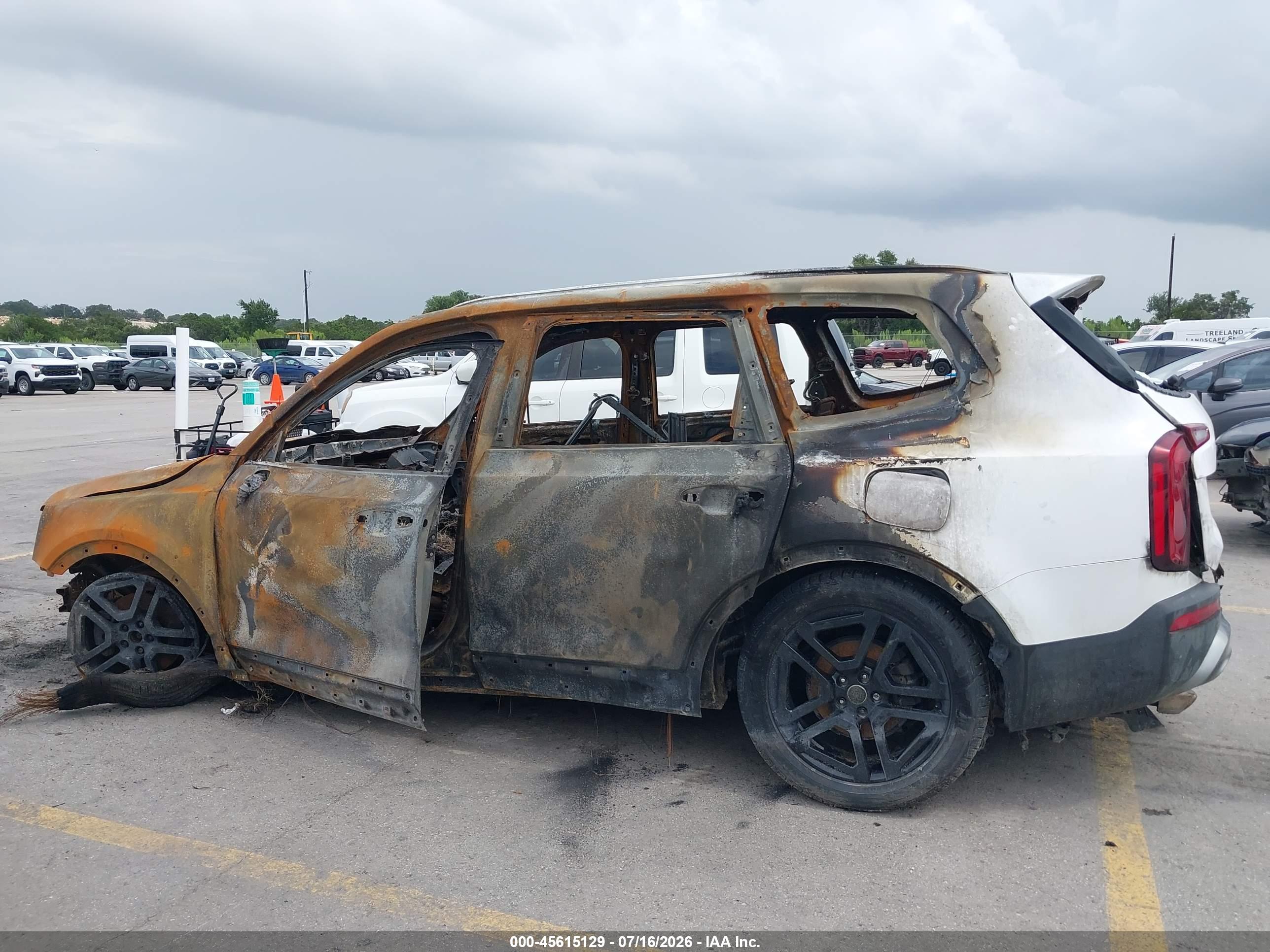 2021 KIA TELLURIDE S