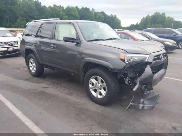 2022 TOYOTA 4RUNNER SR5