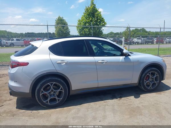 2022 ALFA ROMEO STELVIO TI AWD