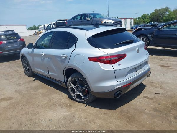 2022 ALFA ROMEO STELVIO TI AWD