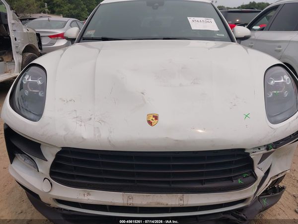 2020 PORSCHE MACAN