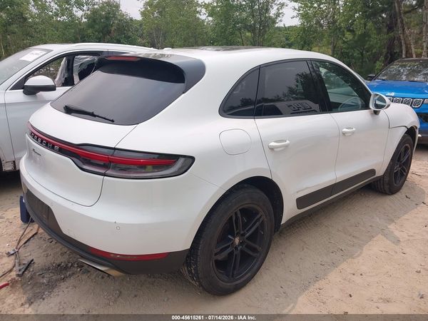 2020 PORSCHE MACAN