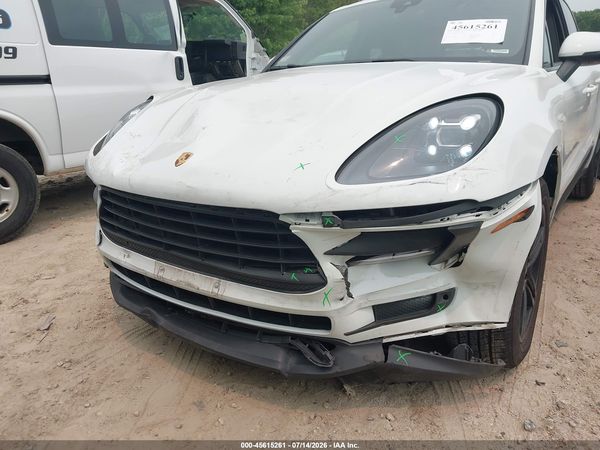 2020 PORSCHE MACAN