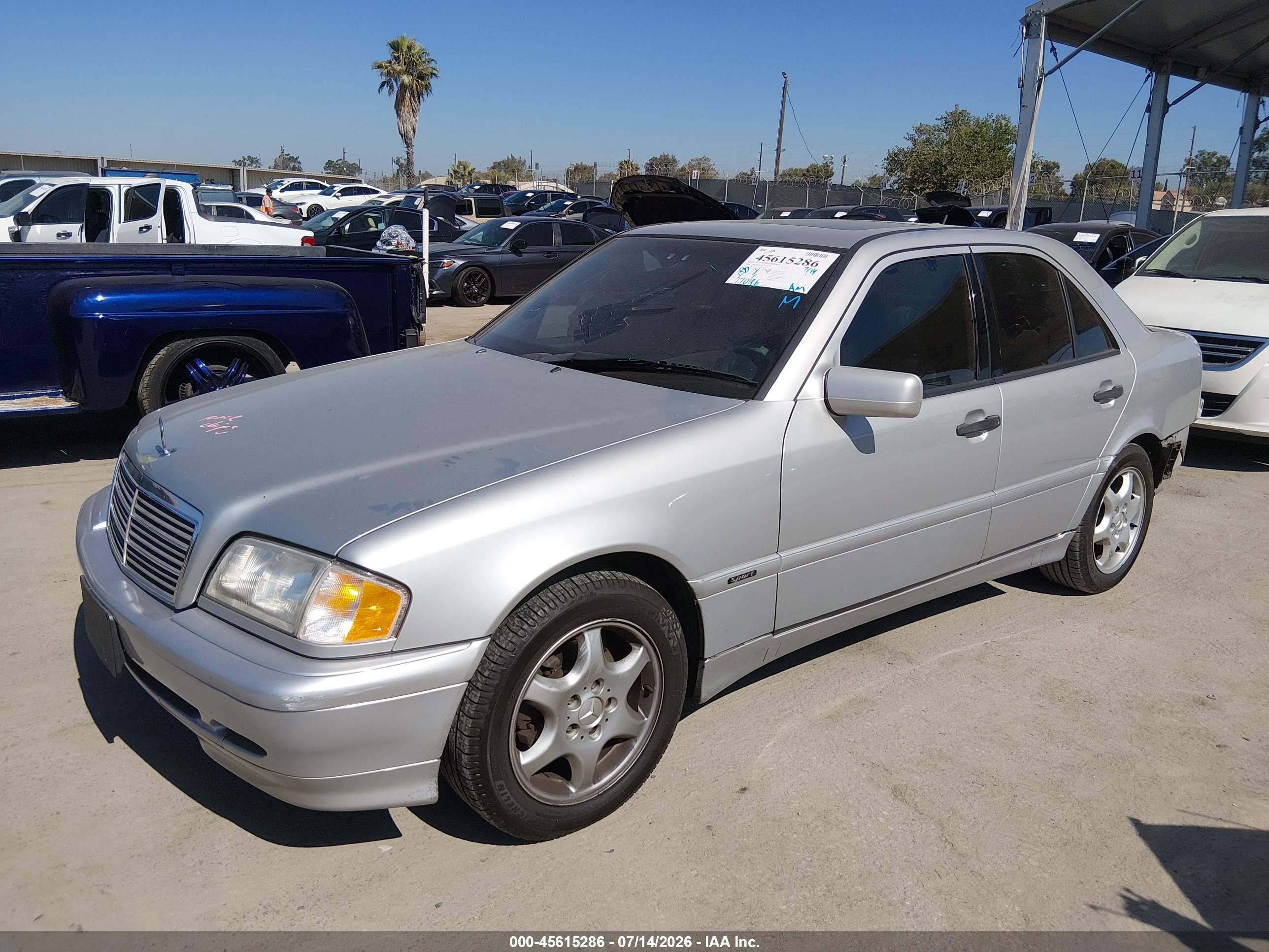 2000 MERCEDES-BENZ C 230 C230