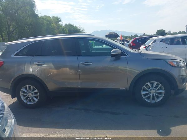 2017 KIA SORENTO 2.4L LX