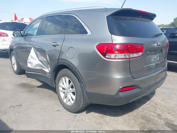 2017 KIA SORENTO 2.4L LX