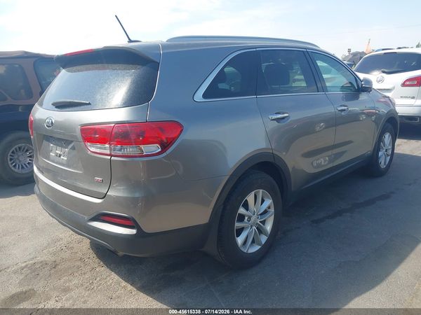 2017 KIA SORENTO 2.4L LX