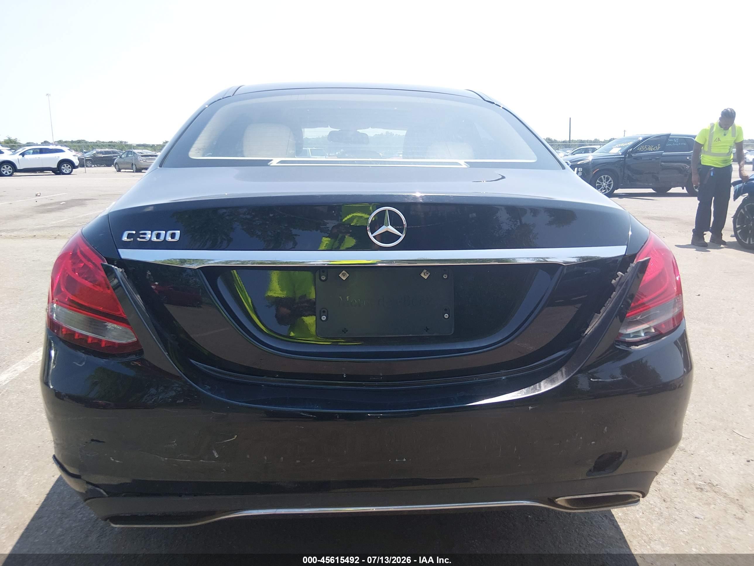 2016 MERCEDES-BENZ C 300 C300