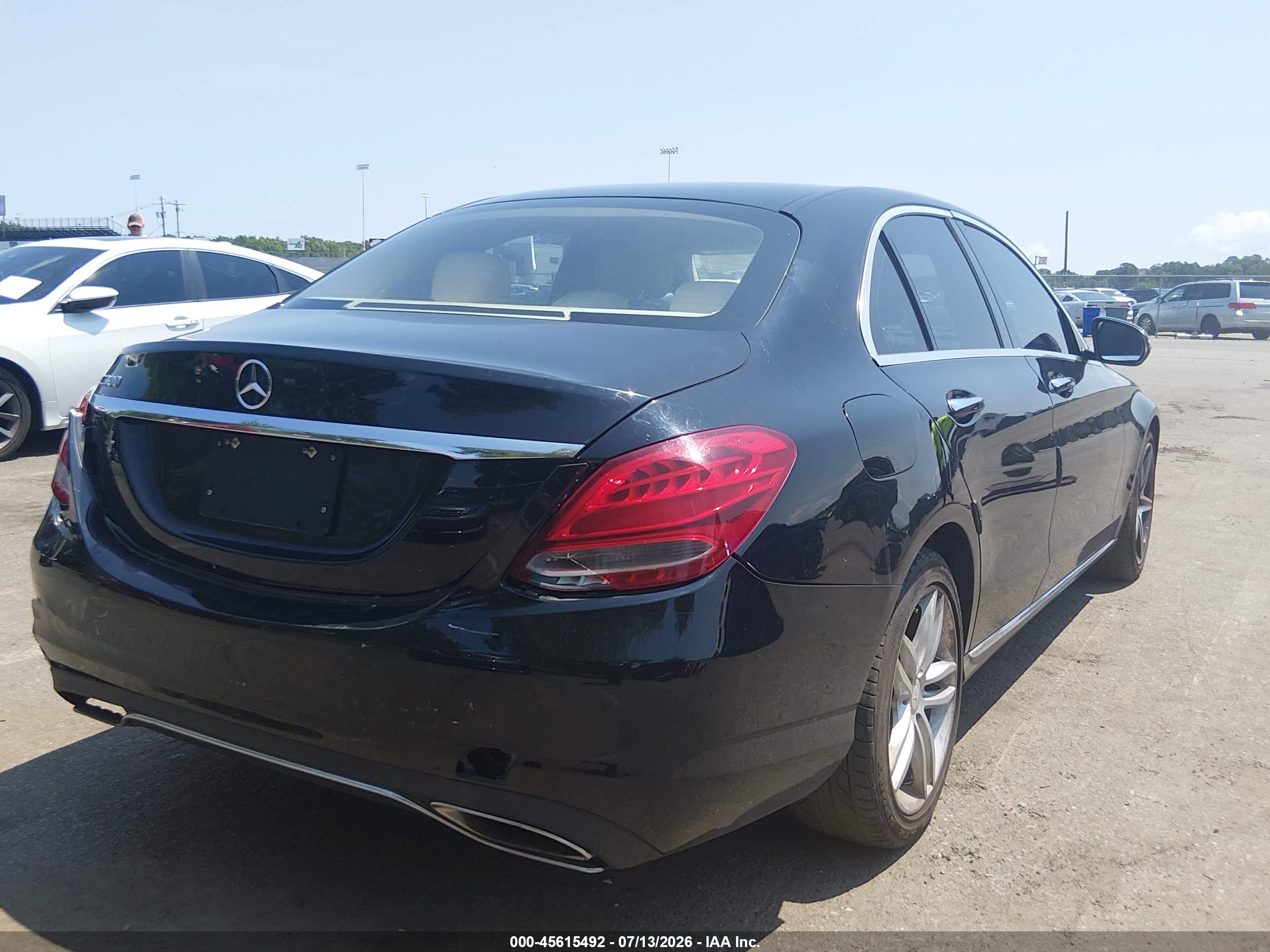 2016 MERCEDES-BENZ C 300 C300