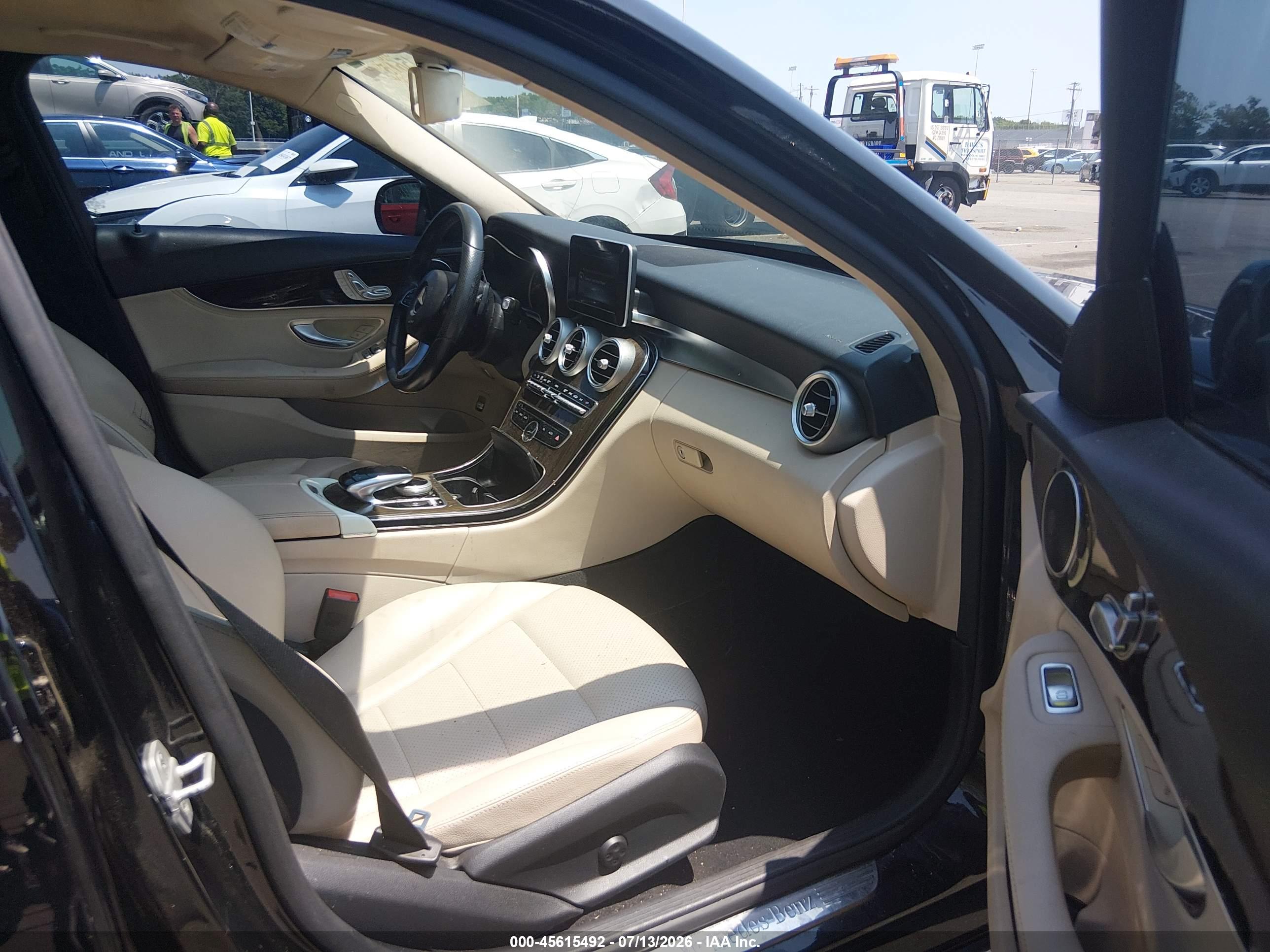 2016 MERCEDES-BENZ C 300 C300