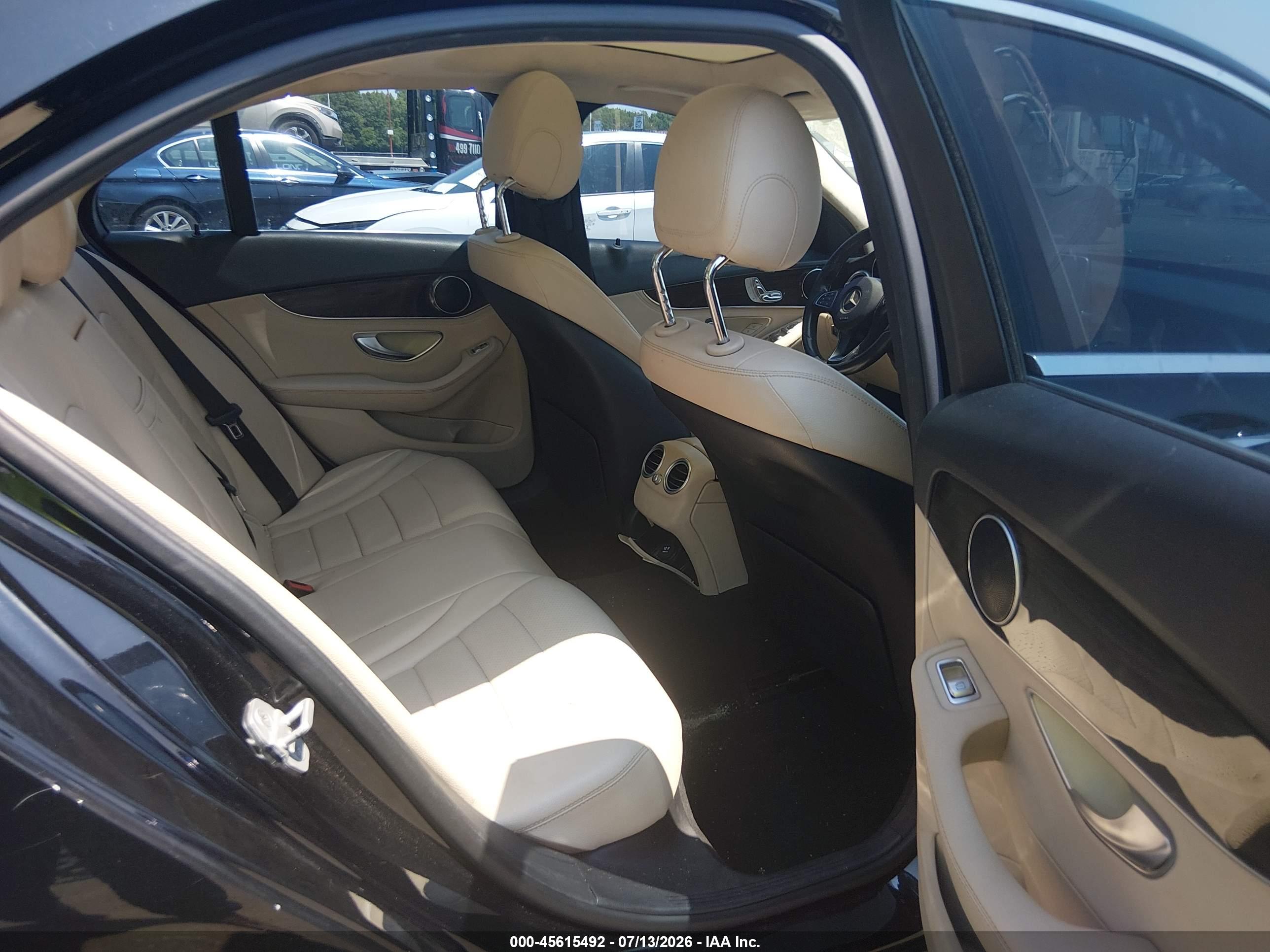 2016 MERCEDES-BENZ C 300 C300