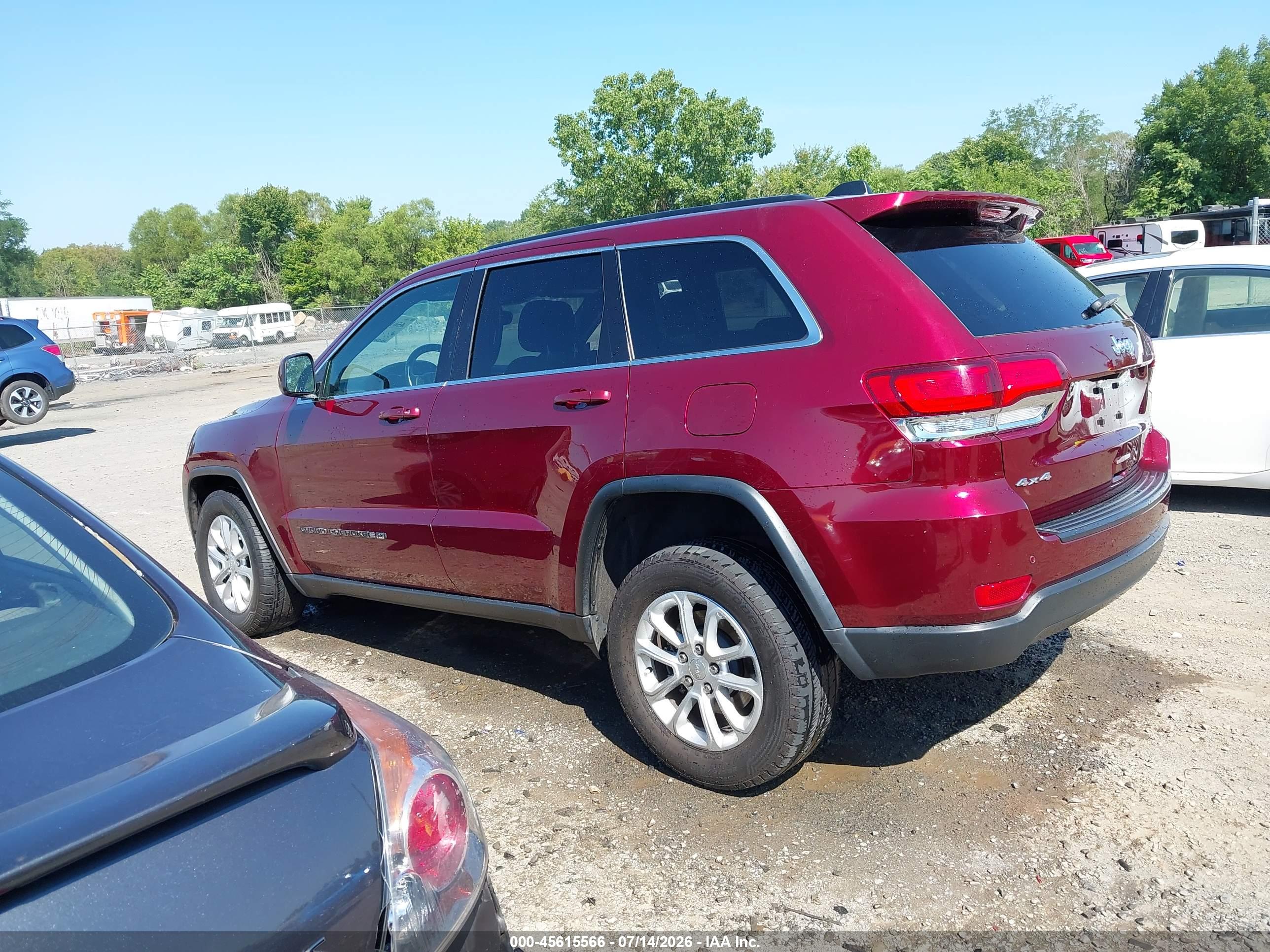 2022 JEEP GRAND CHEROKEE WK LAREDO E 4X4