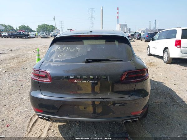2015 PORSCHE MACAN TURBO