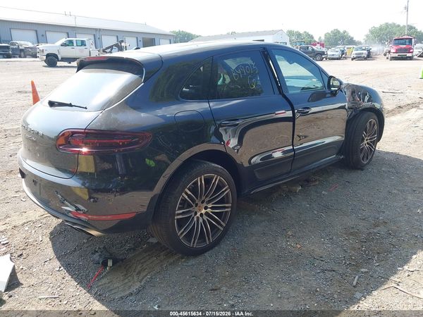 2015 PORSCHE MACAN TURBO