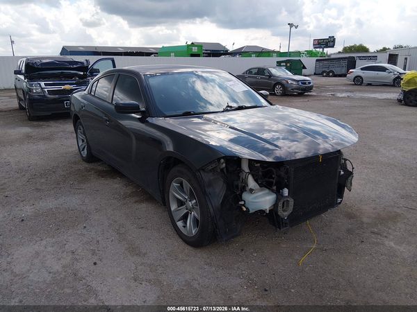 2015 DODGE CHARGER SE