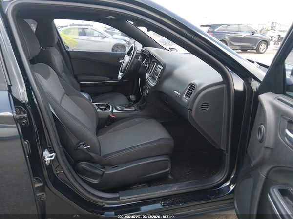 2015 DODGE CHARGER SE