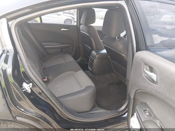 2015 DODGE CHARGER SE
