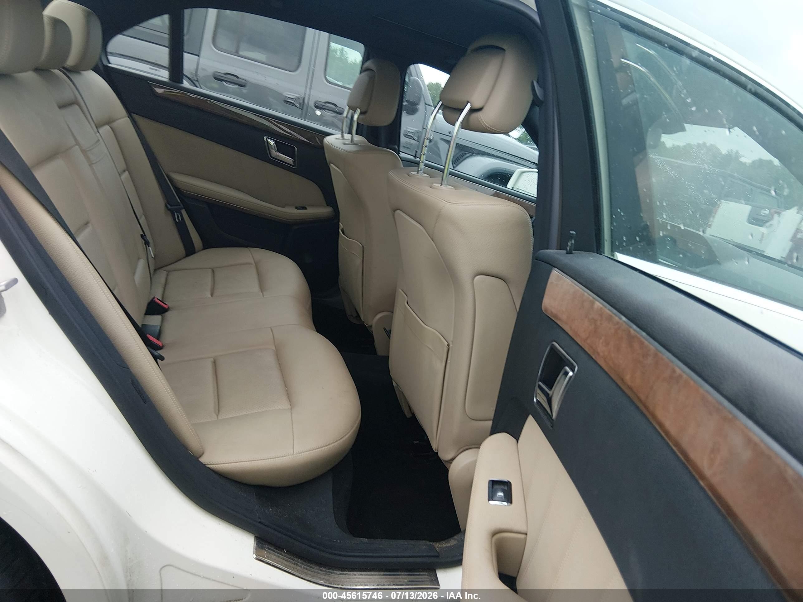 2010 MERCEDES-BENZ E 350 E350