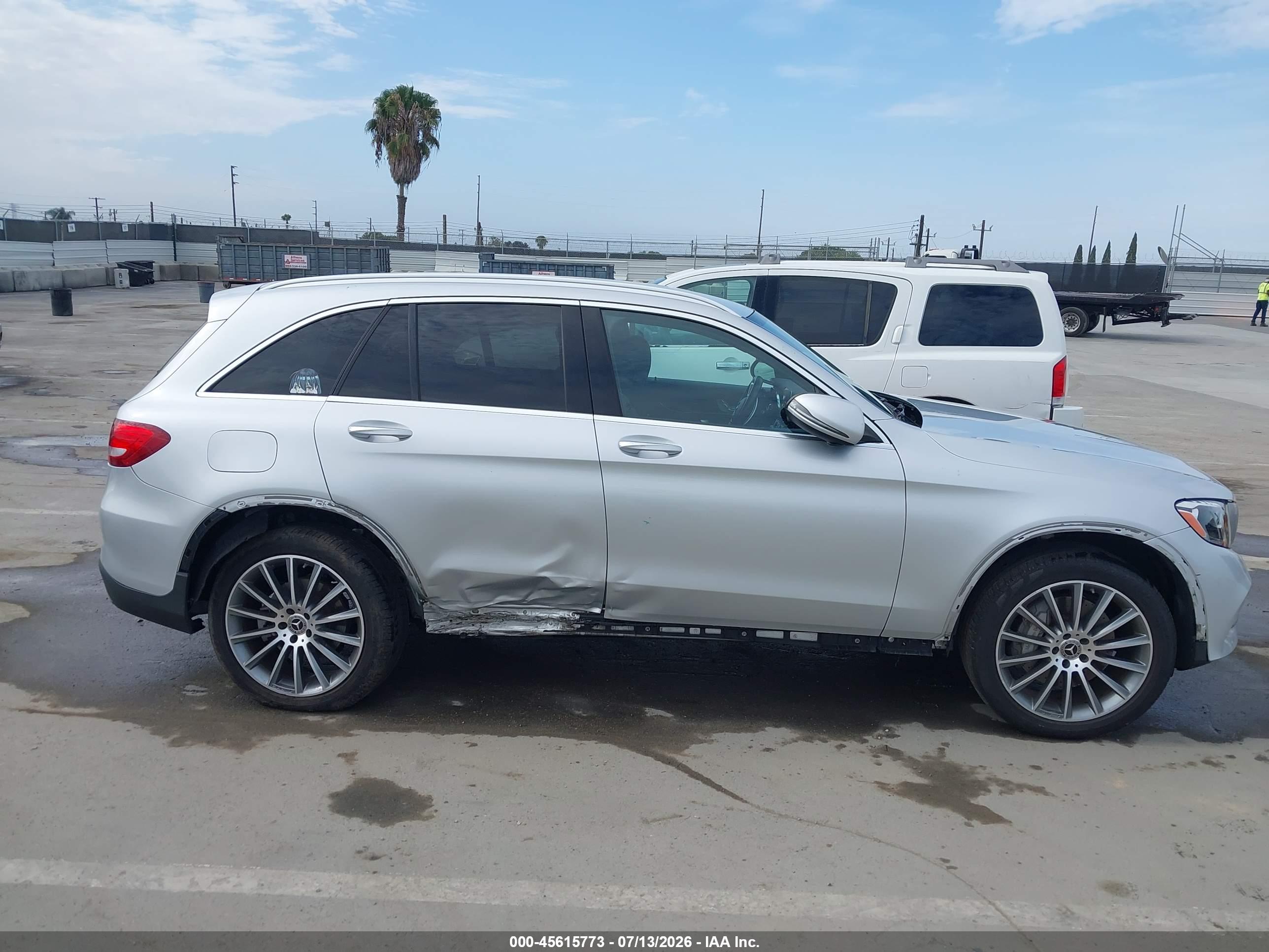 2018 MERCEDES-BENZ GLC 300 GLC300