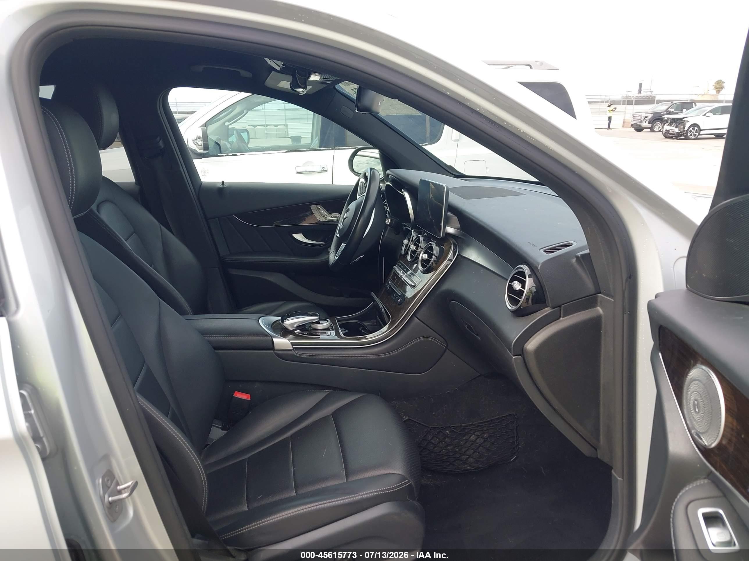 2018 MERCEDES-BENZ GLC 300 GLC300