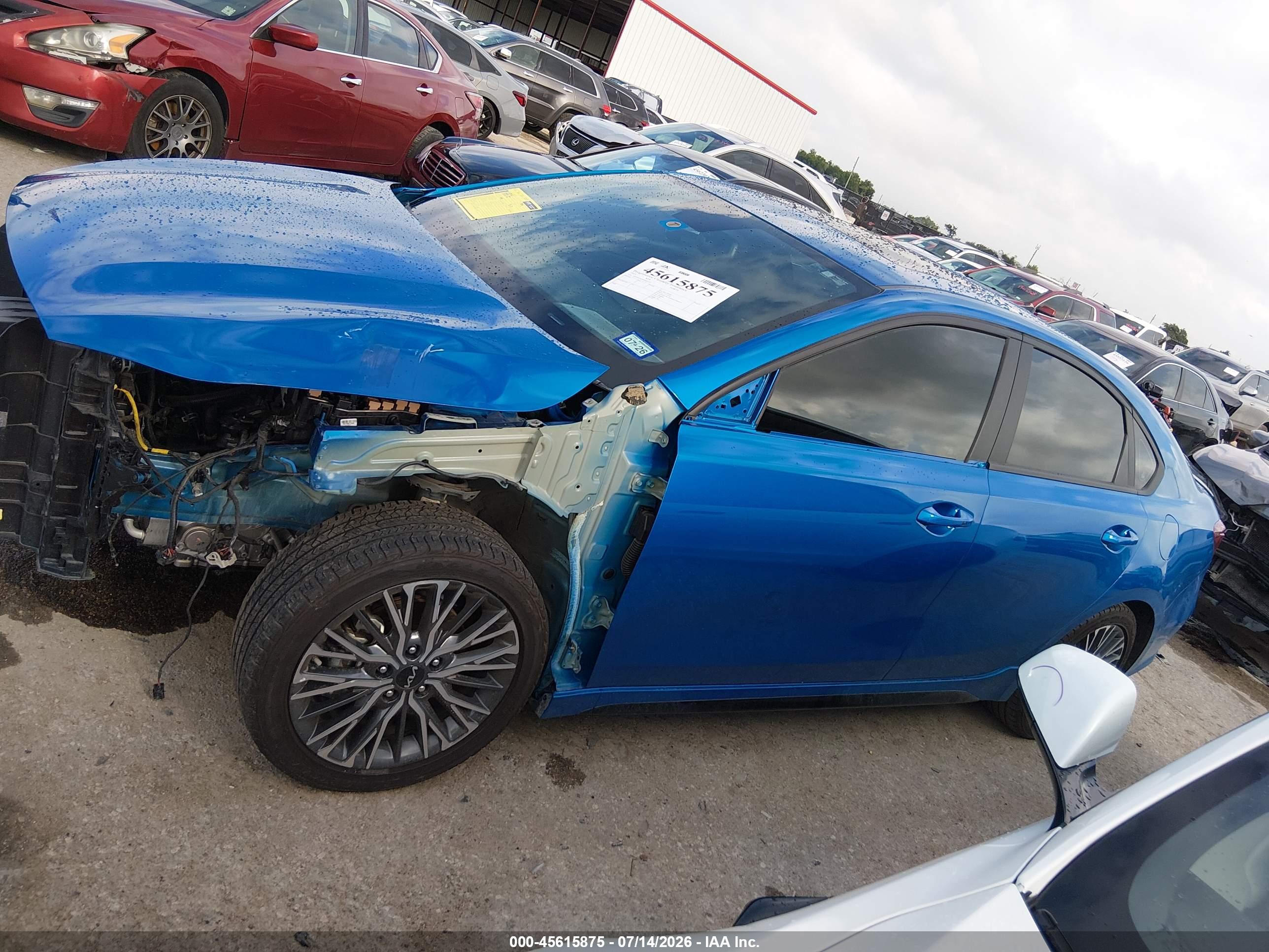 2023 KIA FORTE GT-LINE