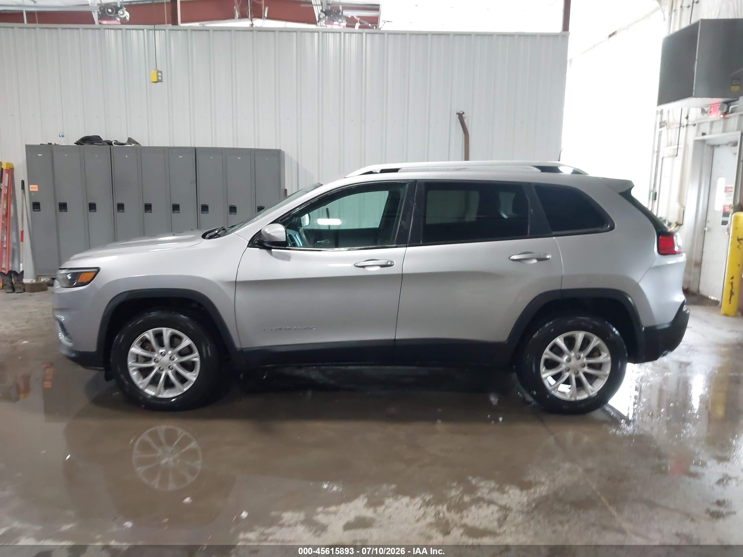 2020 JEEP CHEROKEE LATITUDE 4X4