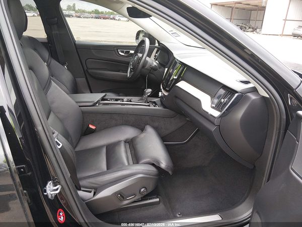 2018 VOLVO XC60 T5 INSCRIPTION