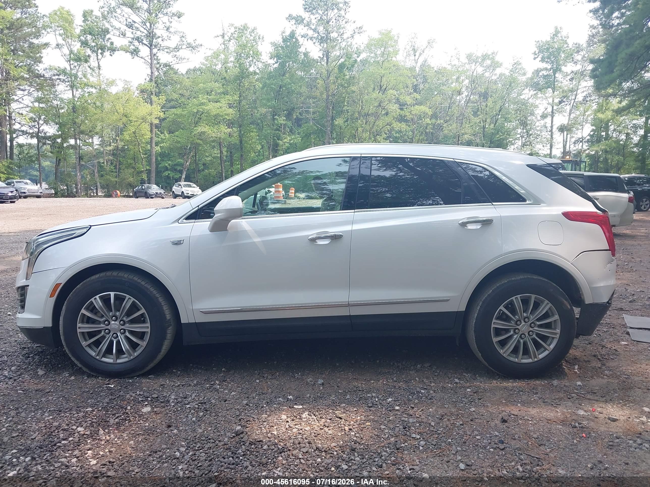 2019 CADILLAC XT5 LUXURY