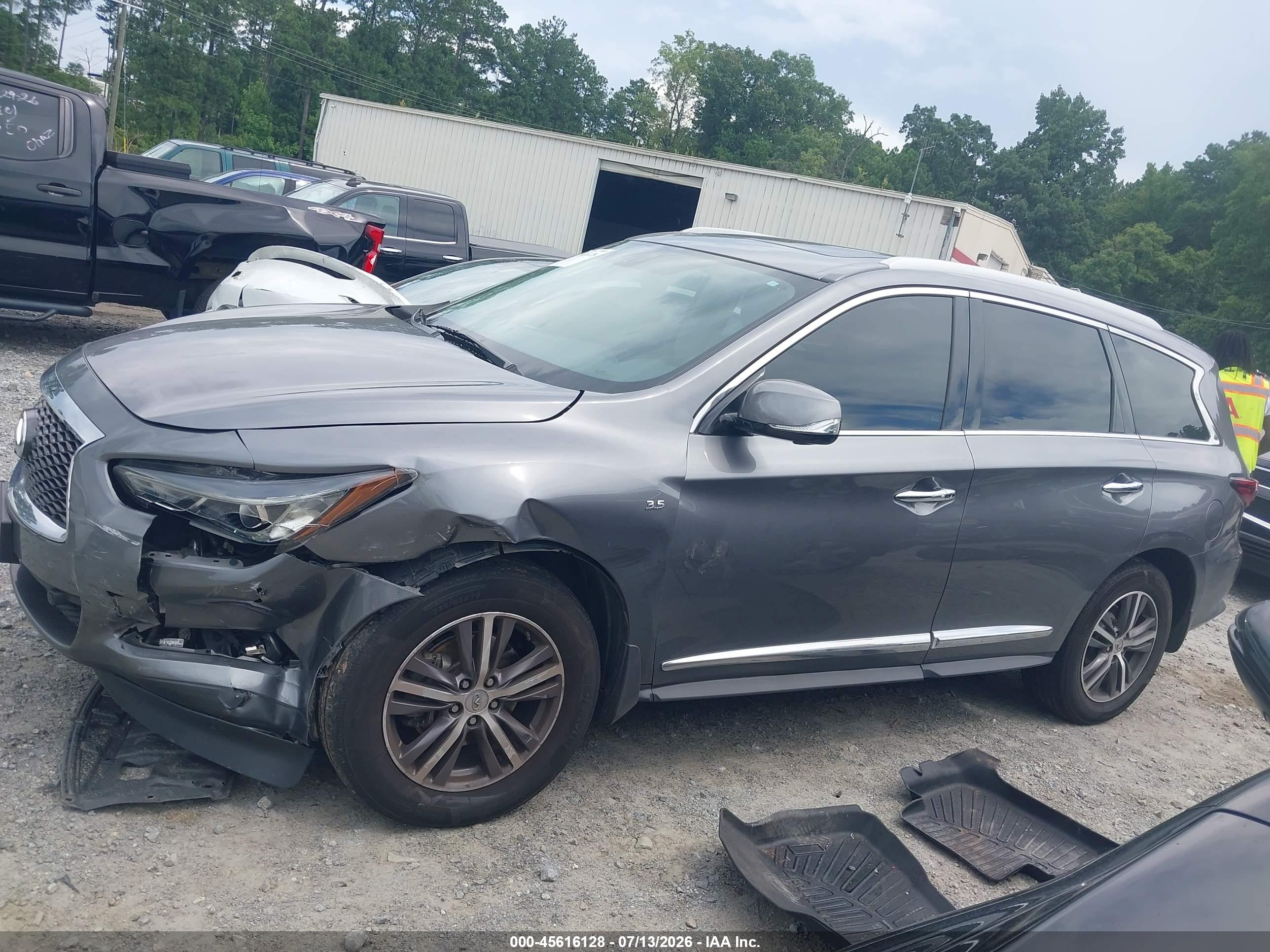 2017 INFINITI QX60