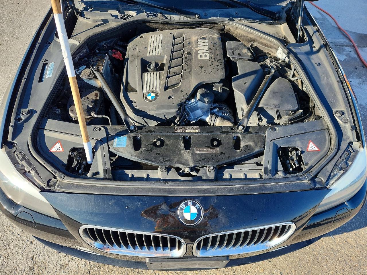 2011 BMW 528