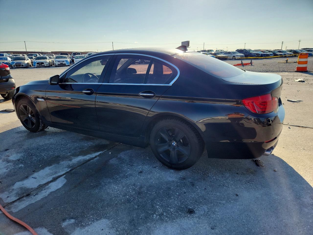 2011 BMW 528