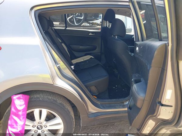 2018 KIA SPORTAGE LX