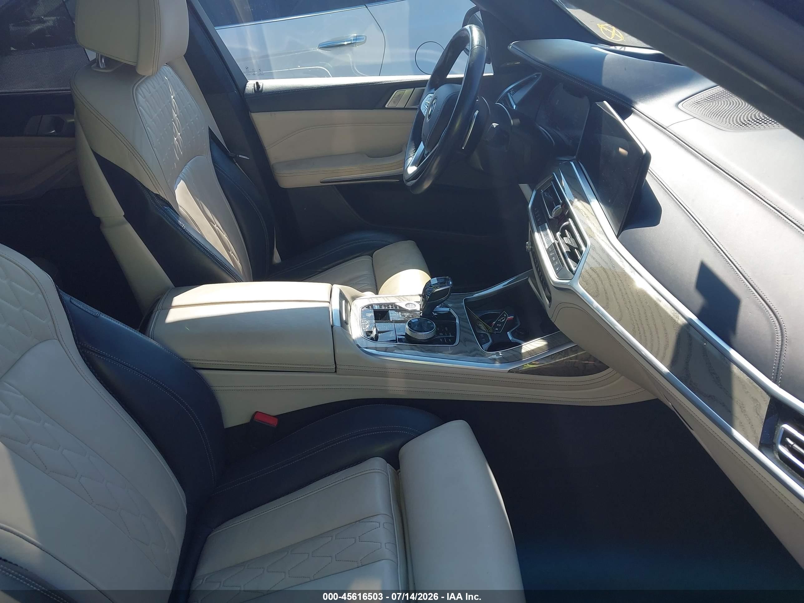 2019 BMW X7 XDRIVE50I