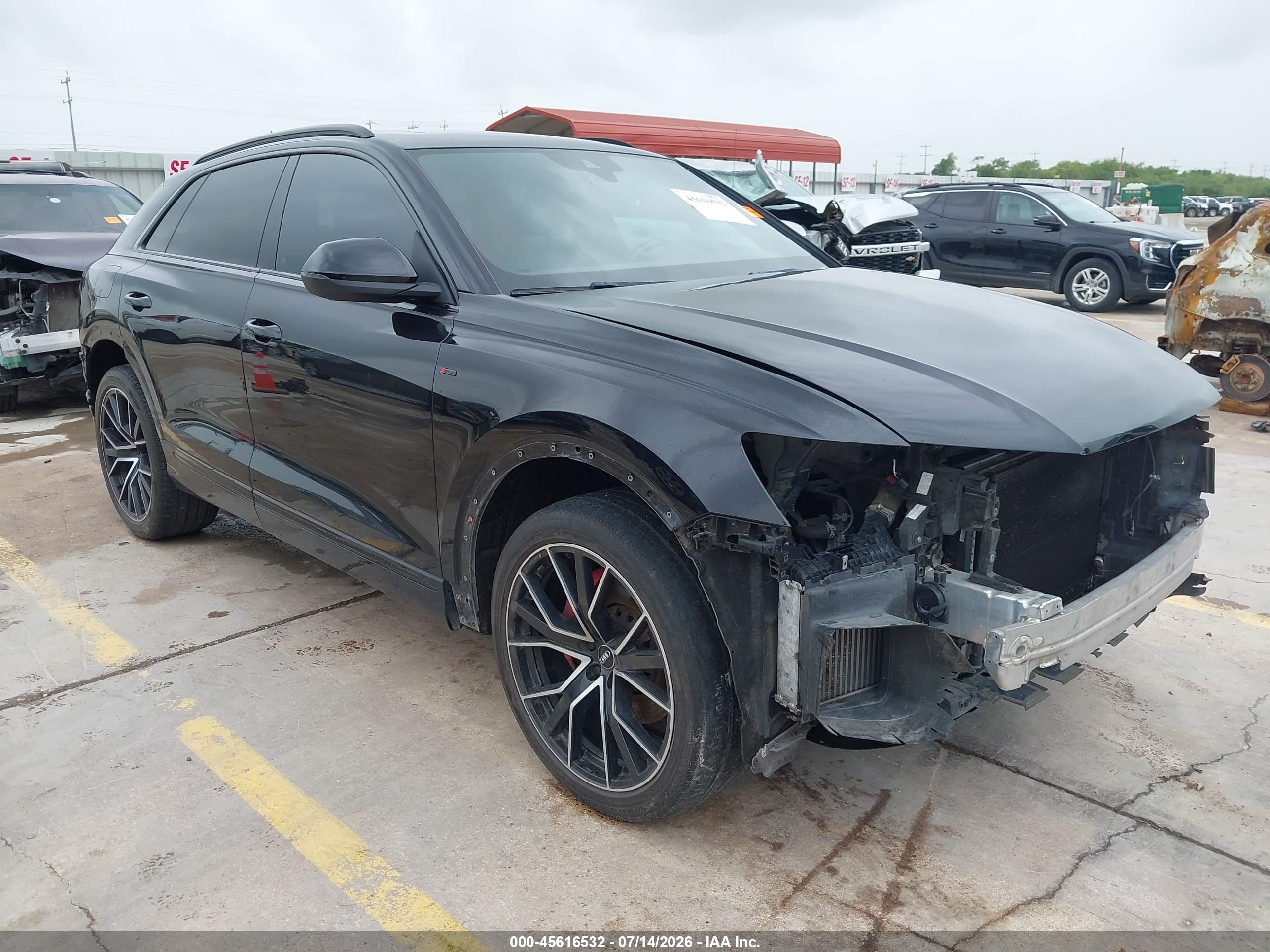 2021 AUDI Q8